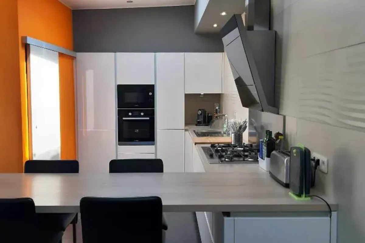 82 - cuisines Vottem Liège 83